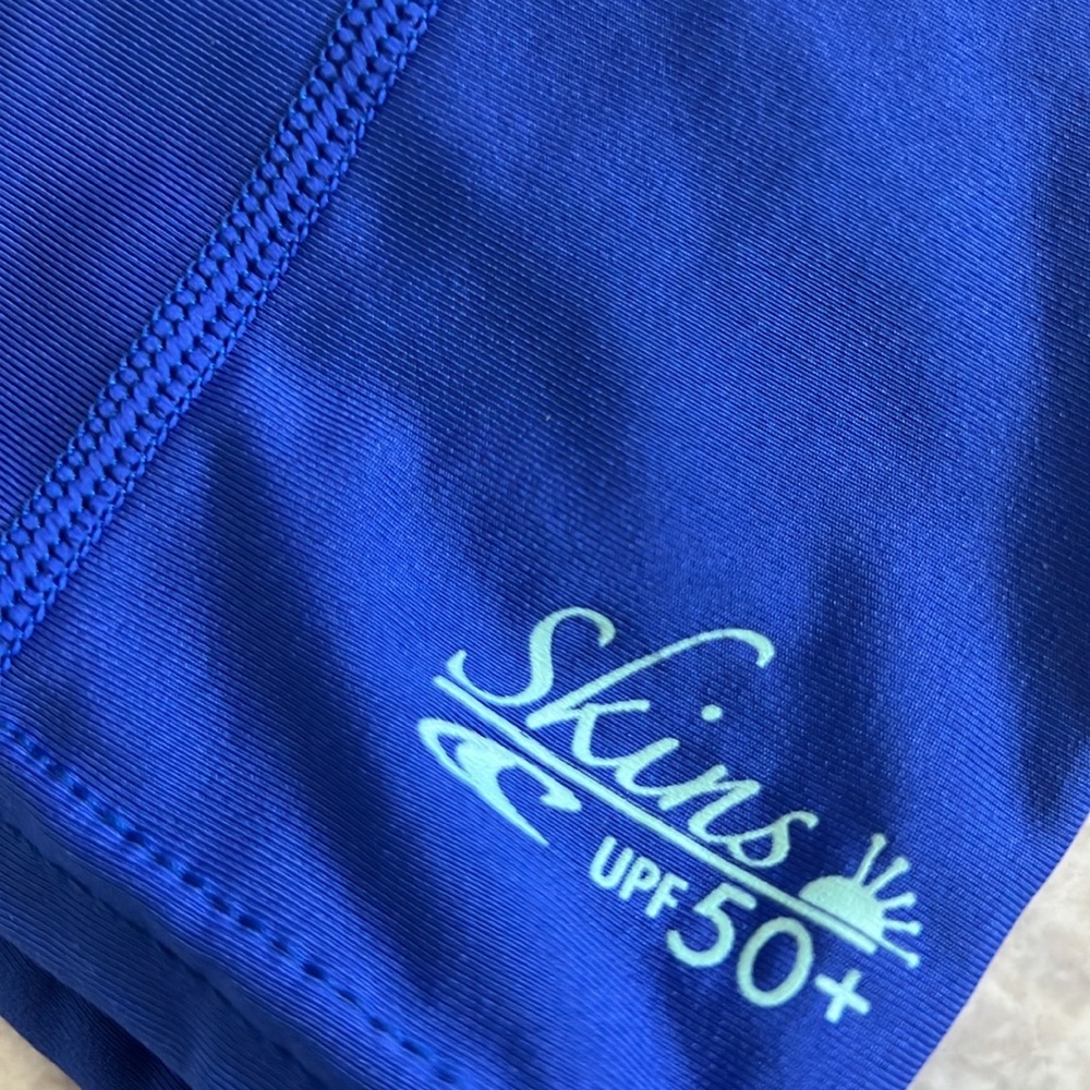 O’Neill Basic Skins UPF 50+ Rash Guard 💙🤍🌊🏄♂️ - Picture 7 of 7